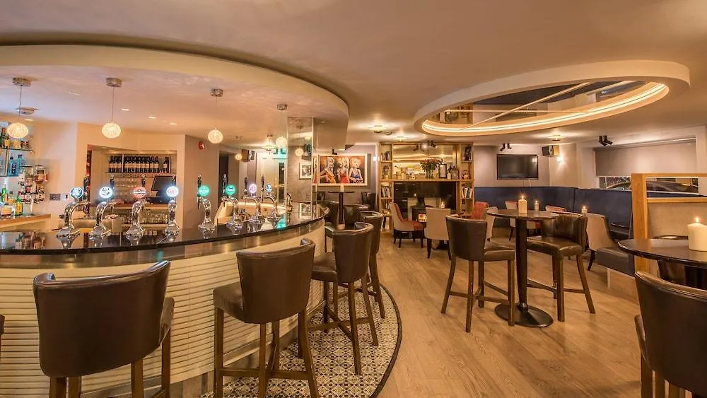 ***  Clew Bay Hotel Westport Irlande