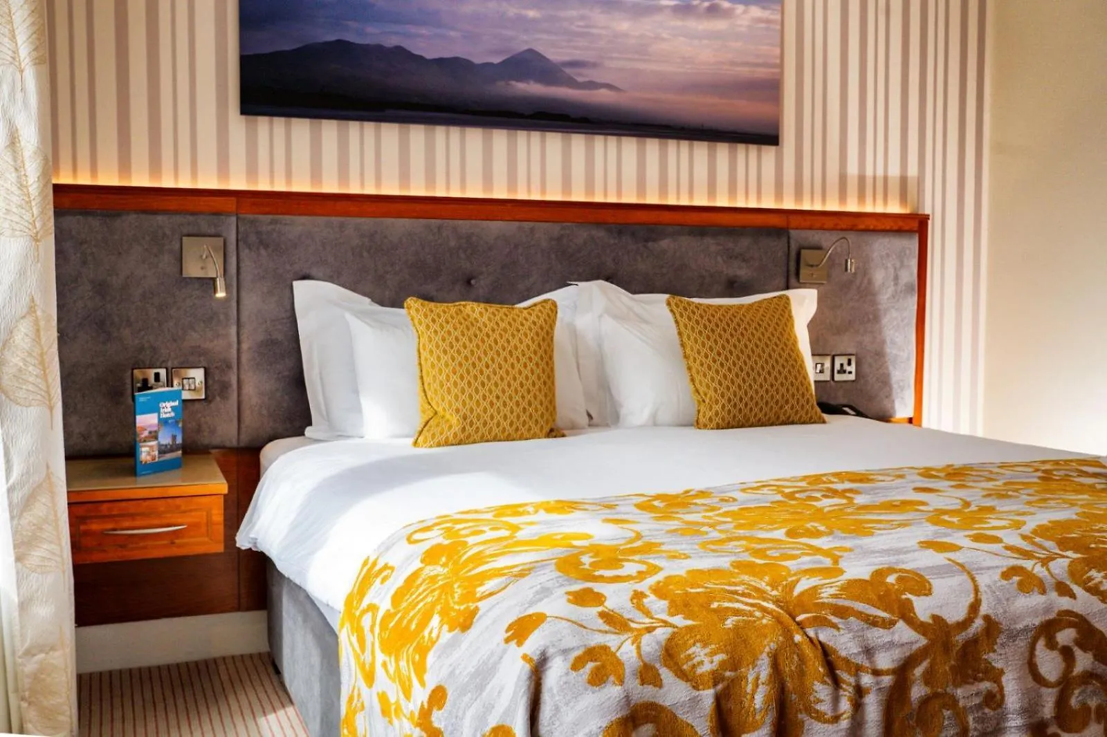 Clew Bay Hotel Westport